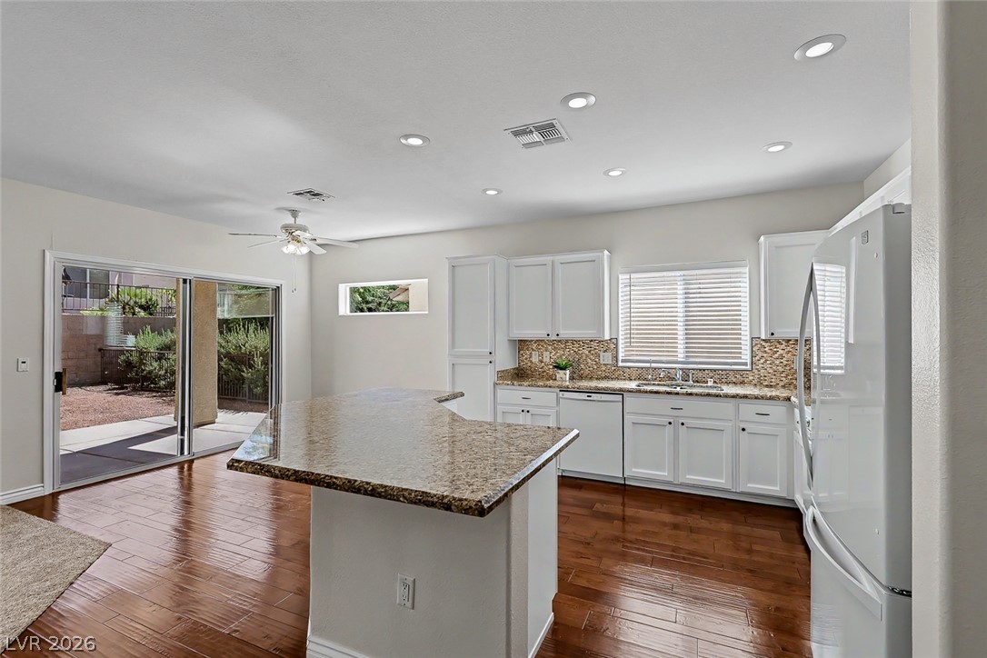 2565 Gilbertville Avenue Henderson NV 89052
