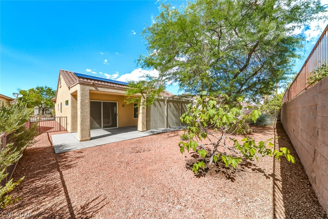 2565 Gilbertville Avenue Henderson NV 89052