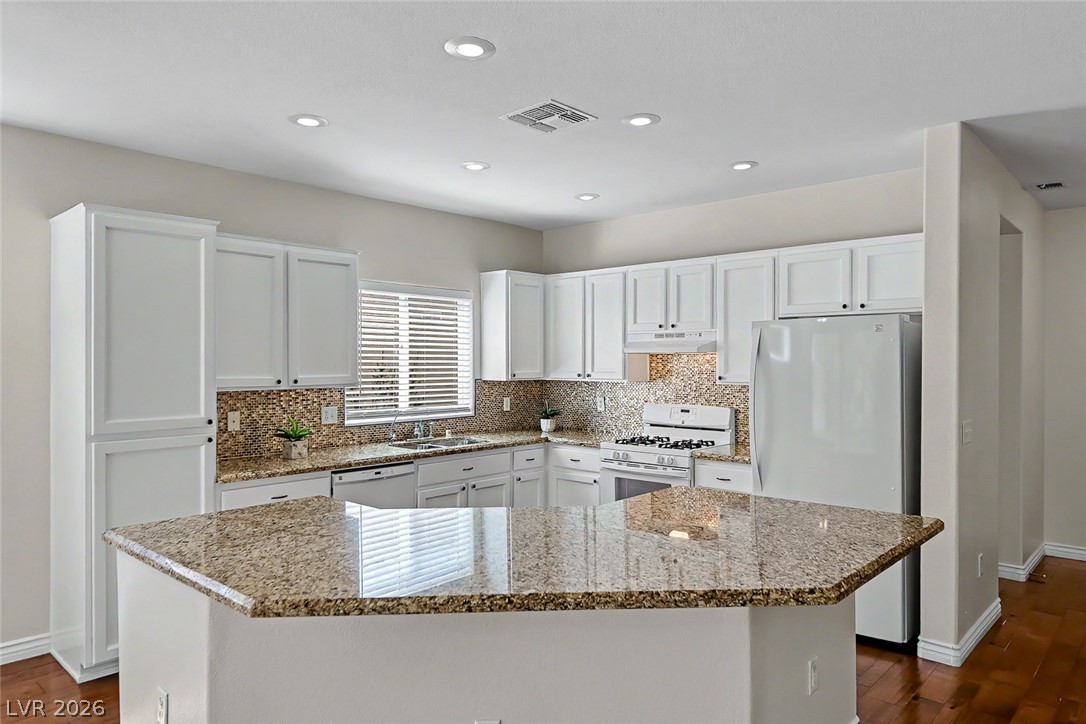 2565 Gilbertville Avenue Henderson NV 89052
