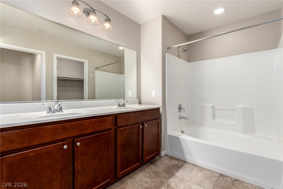 1525 Spiced Wine Avenue 27104 Henderson NV 89074