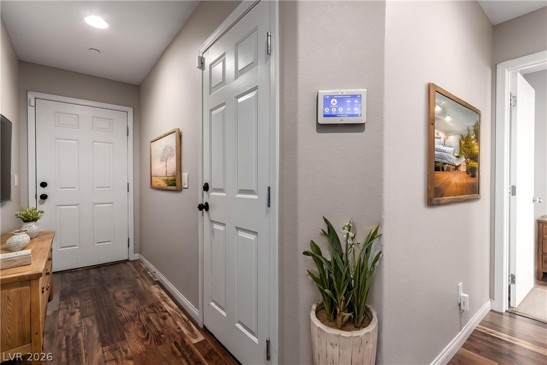 1525 Spiced Wine Avenue 27104 Henderson NV 89074