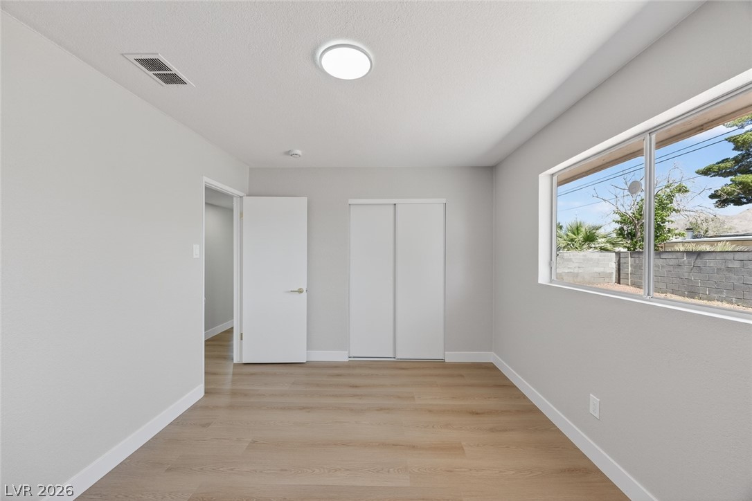 2484 Anglia Street Las Vegas NV 89142