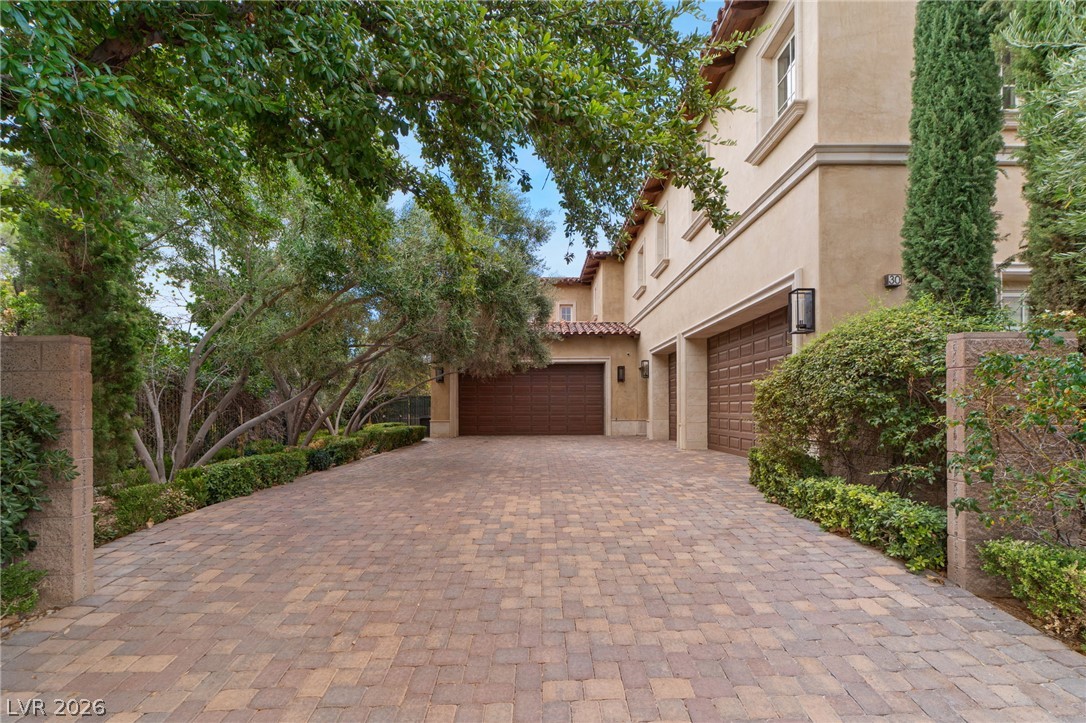 30 Augusta Canyon Way Las Vegas NV 89141