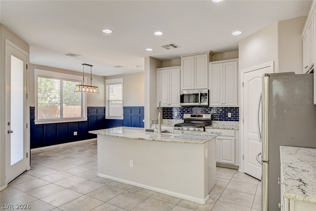 6366 Beavertail Pond Avenue Las Vegas NV 89122