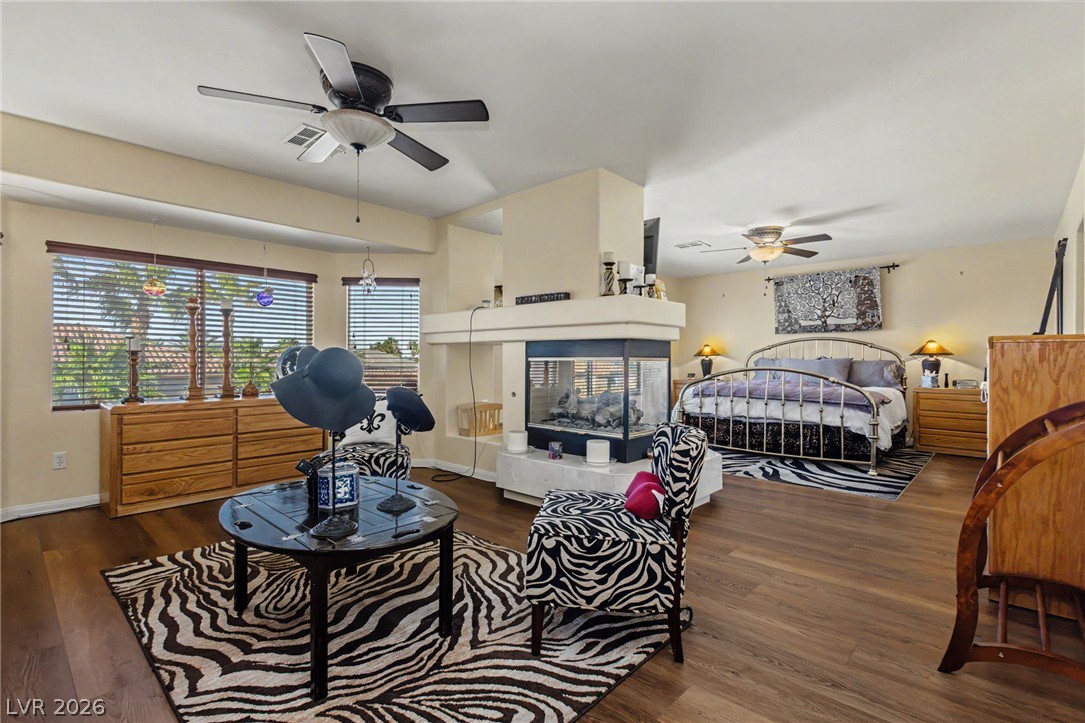 6412 Briney Deep Avenue Las Vegas NV 89139