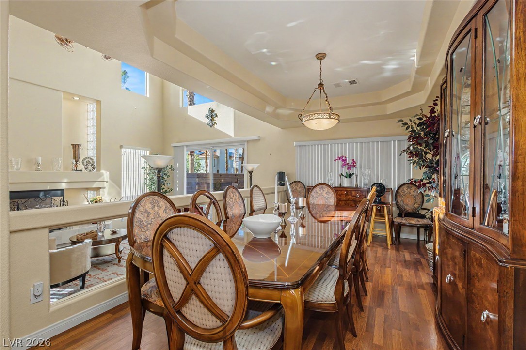 6412 Briney Deep Avenue Las Vegas NV 89139