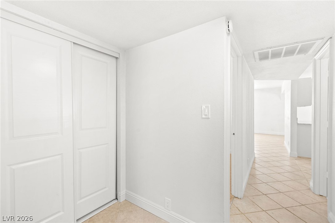5193 Orinda Avenue Las Vegas NV 89120