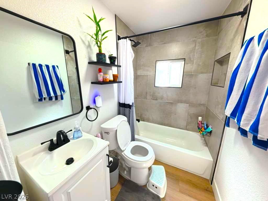 3049 Cedar Street Las Vegas NV 89104
