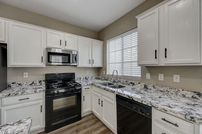 708 Cades Cove Avenue North Las Vegas NV 89084