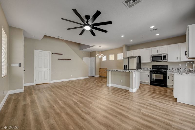 708 Cades Cove Avenue North Las Vegas NV 89084