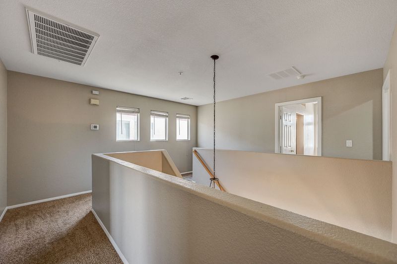 708 Cades Cove Avenue North Las Vegas NV 89084