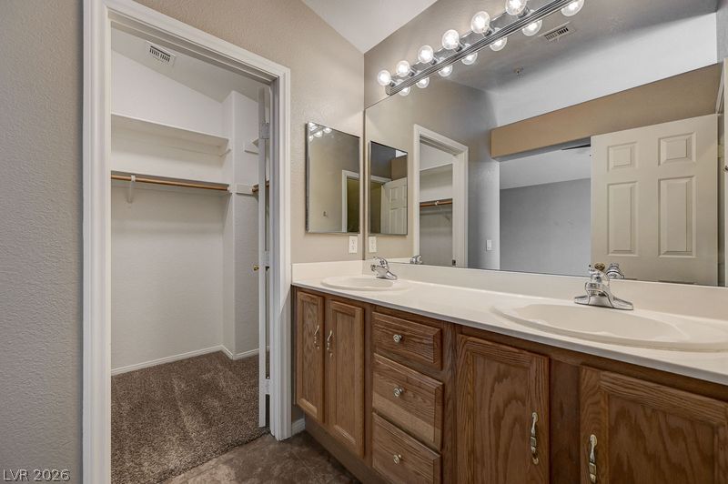708 Cades Cove Avenue North Las Vegas NV 89084