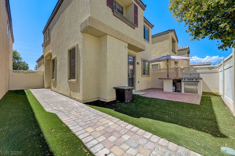 708 Cades Cove Avenue North Las Vegas NV 89084