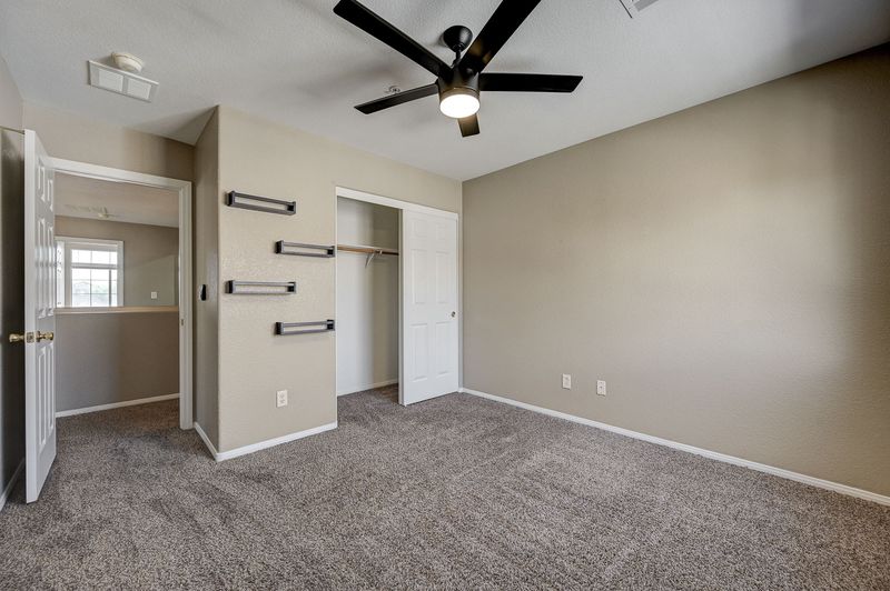 708 Cades Cove Avenue North Las Vegas NV 89084