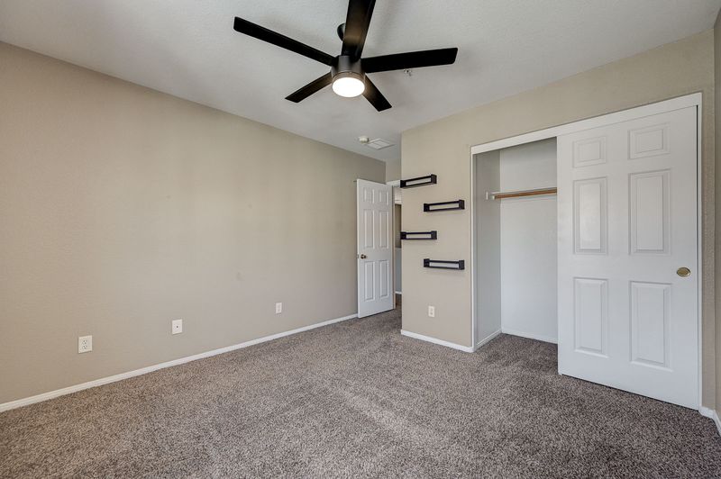 708 Cades Cove Avenue North Las Vegas NV 89084