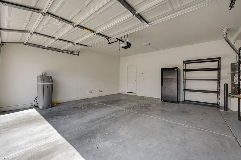 708 Cades Cove Avenue North Las Vegas NV 89084