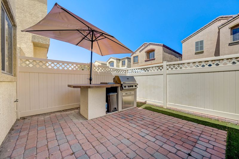 708 Cades Cove Avenue North Las Vegas NV 89084