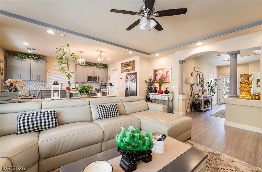 6028 Thistle Meadow Avenue Las Vegas NV 89139
