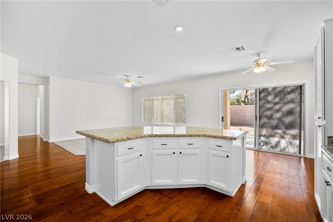 2565 Gilbertville Avenue Henderson NV 89052