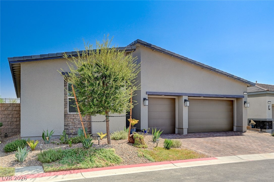 33 Reverie Heights Avenue Henderson NV 89011