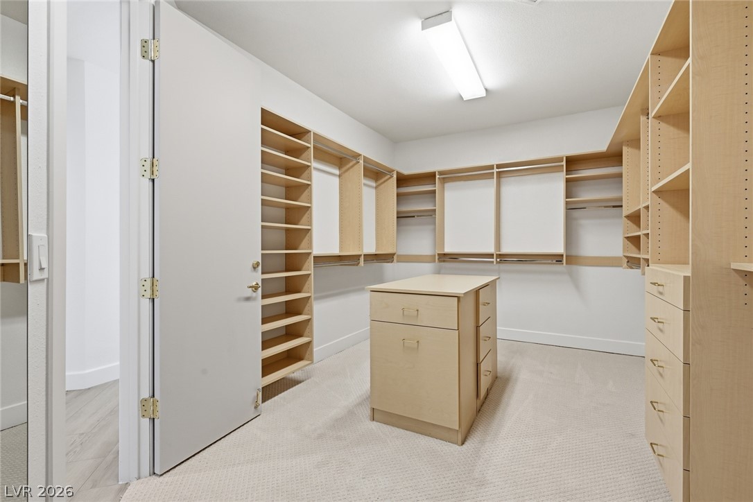 8821 Greensboro Lane Las Vegas NV 89134