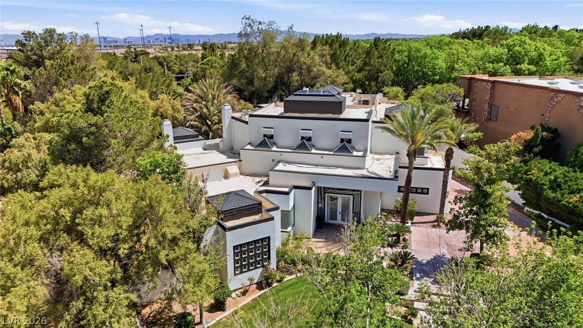 8821 Greensboro Lane Las Vegas NV 89134