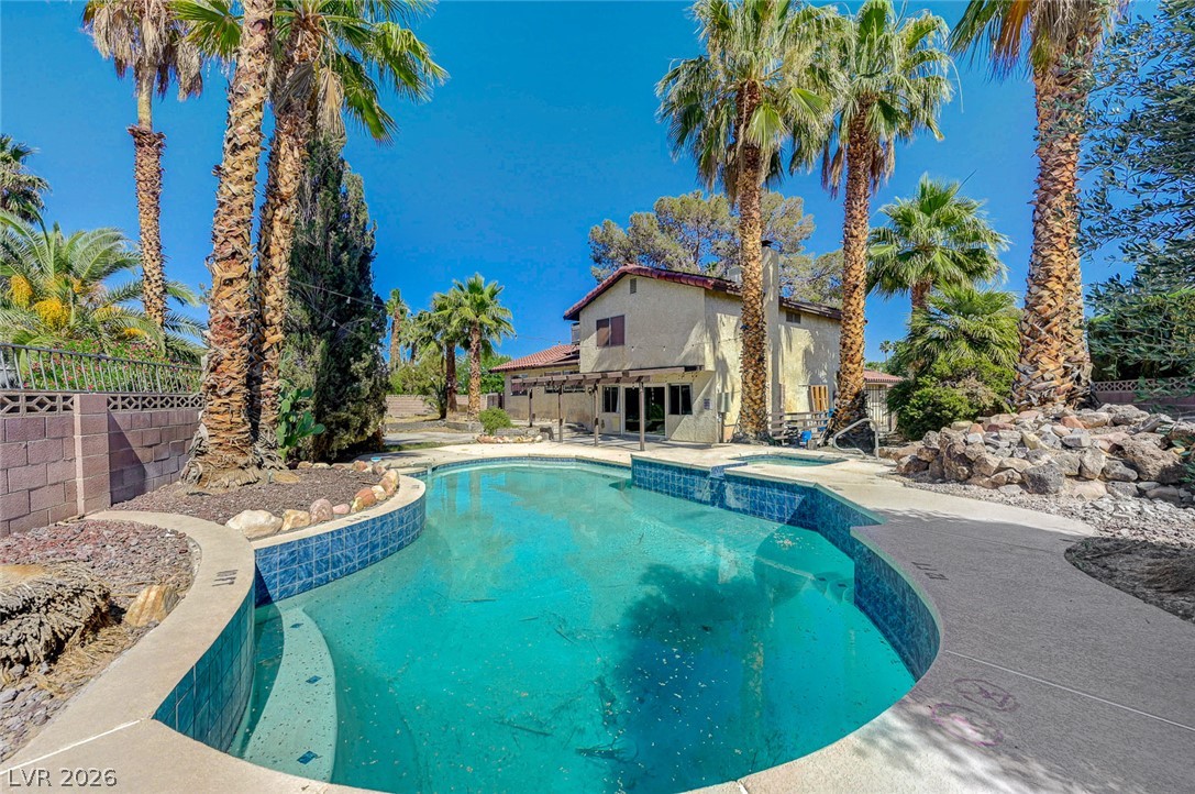 5872 Buhl Court Las Vegas NV 89103