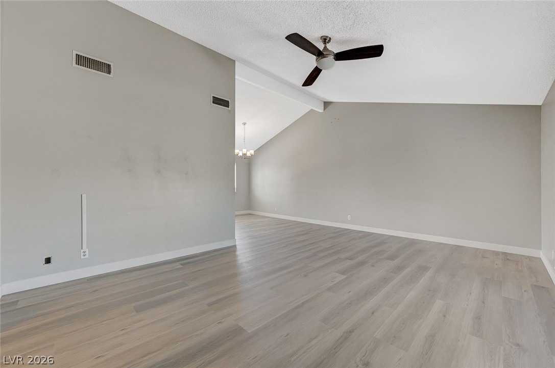 5872 Buhl Court Las Vegas NV 89103