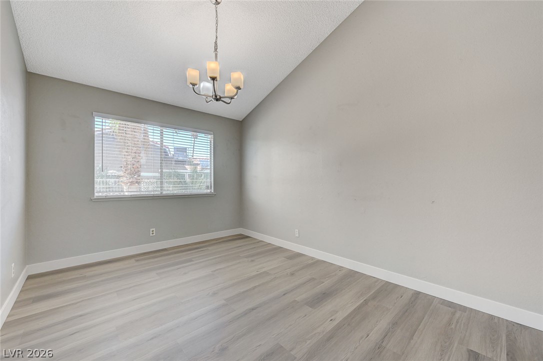 5872 Buhl Court Las Vegas NV 89103
