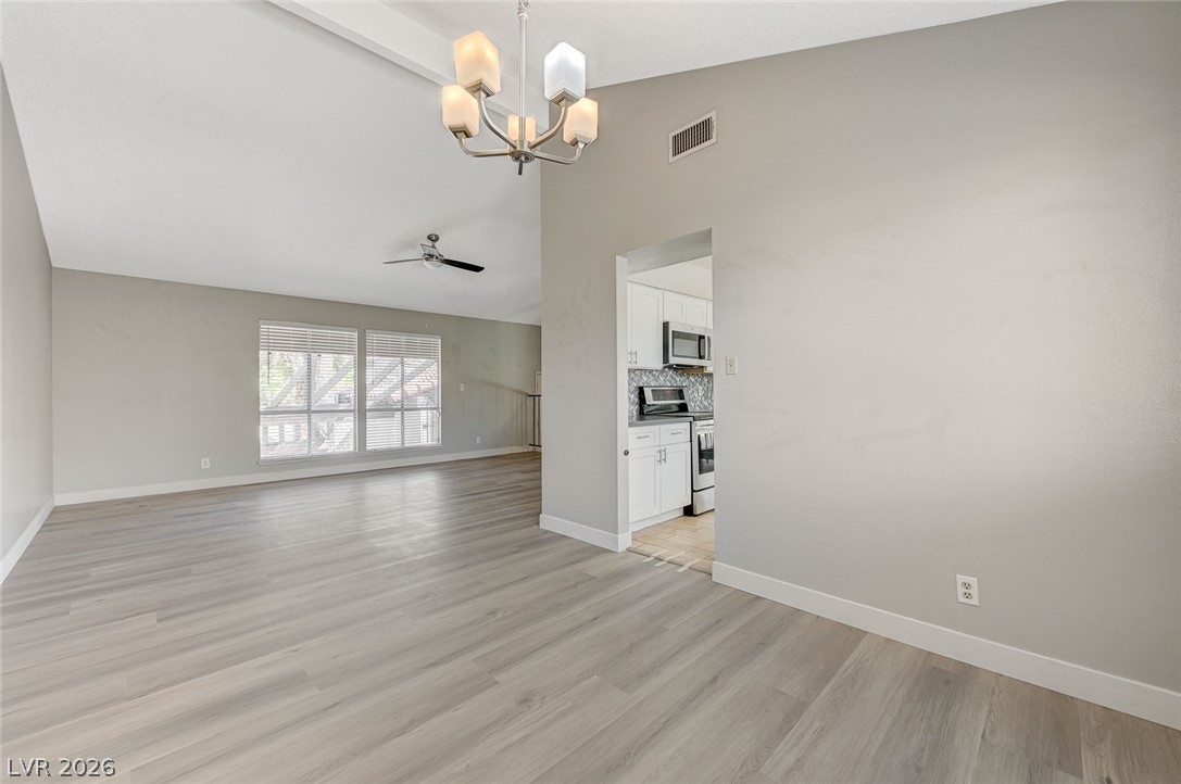 5872 Buhl Court Las Vegas NV 89103