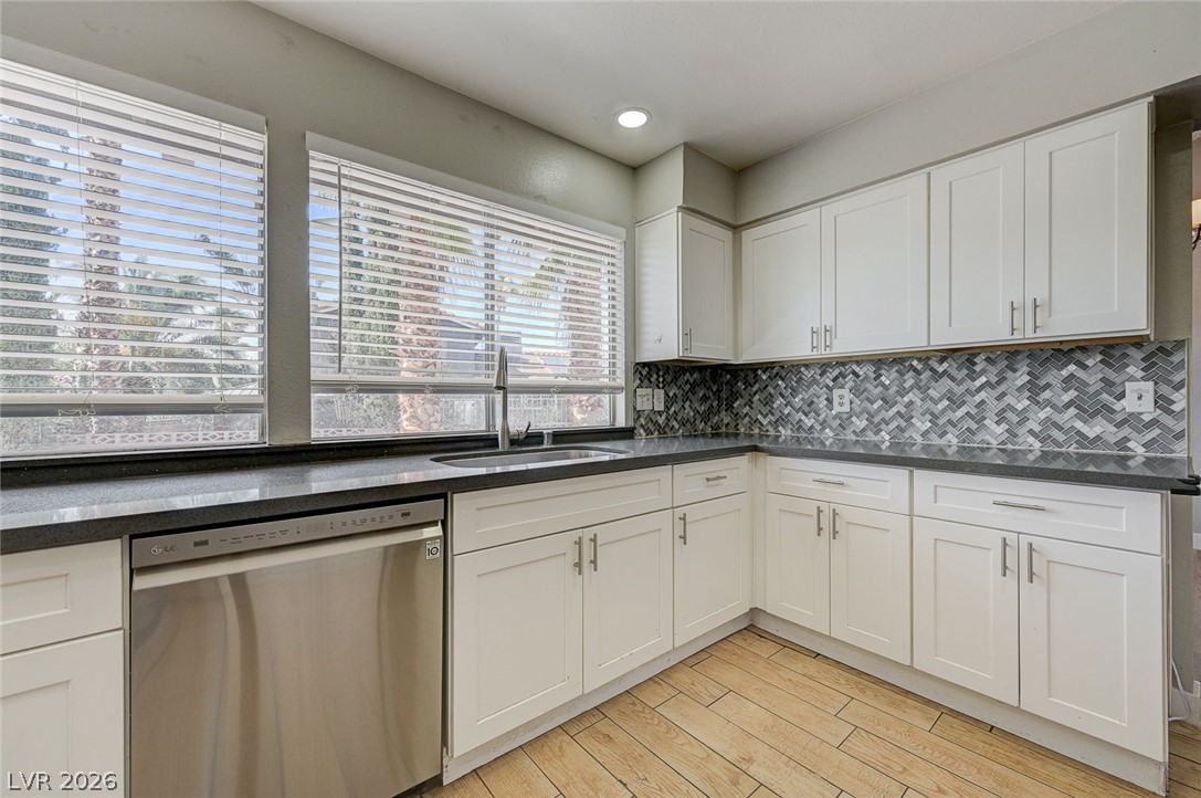 5872 Buhl Court Las Vegas NV 89103