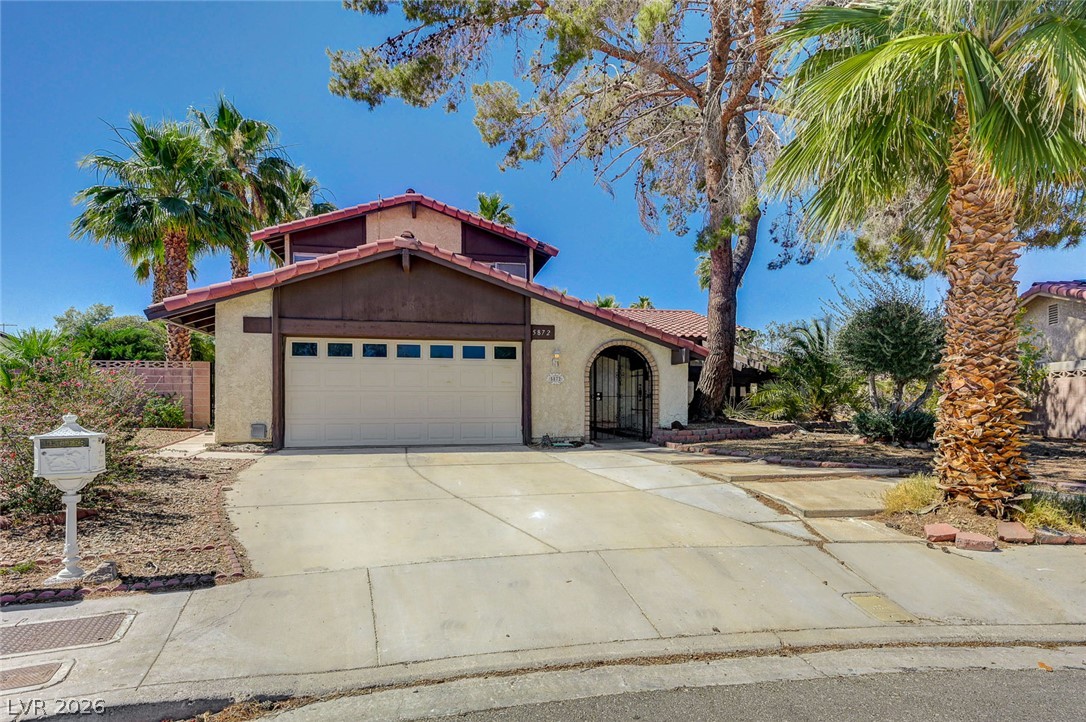 5872 Buhl Court Las Vegas NV 89103