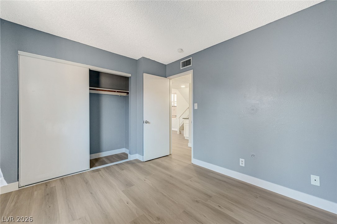 5872 Buhl Court Las Vegas NV 89103