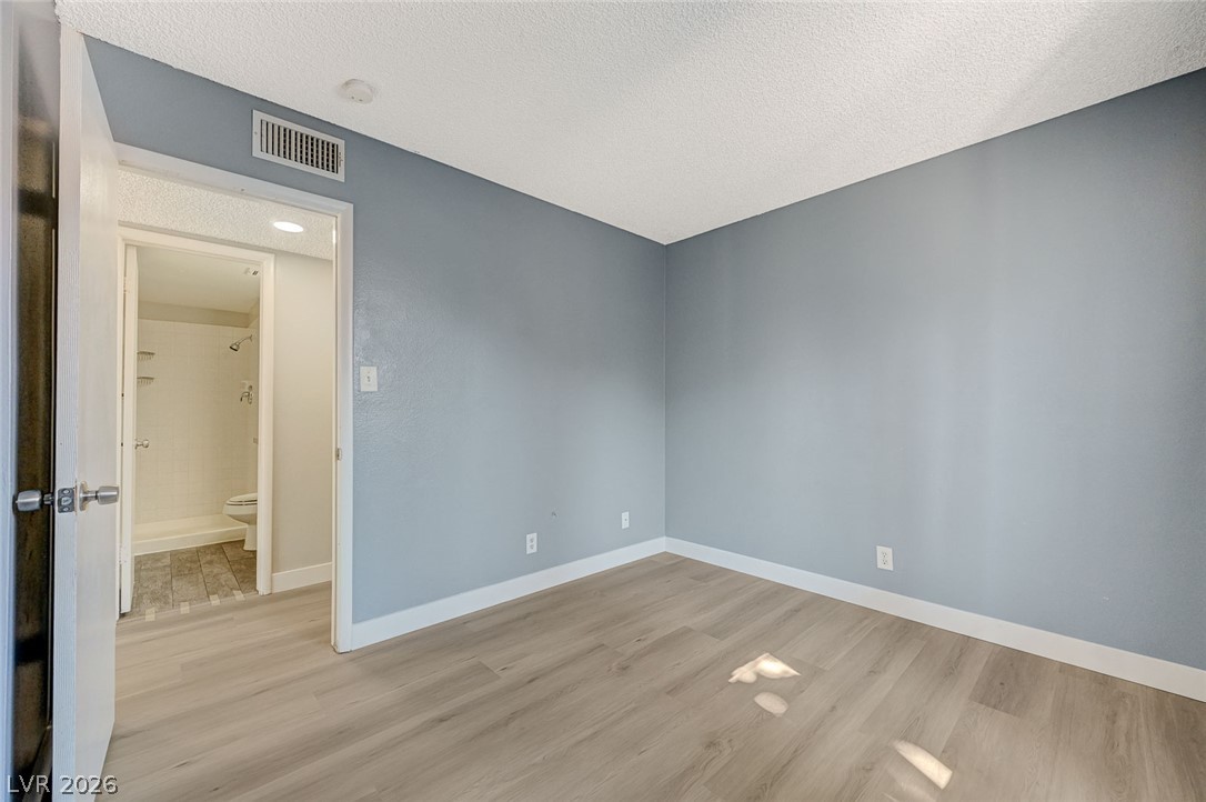 5872 Buhl Court Las Vegas NV 89103