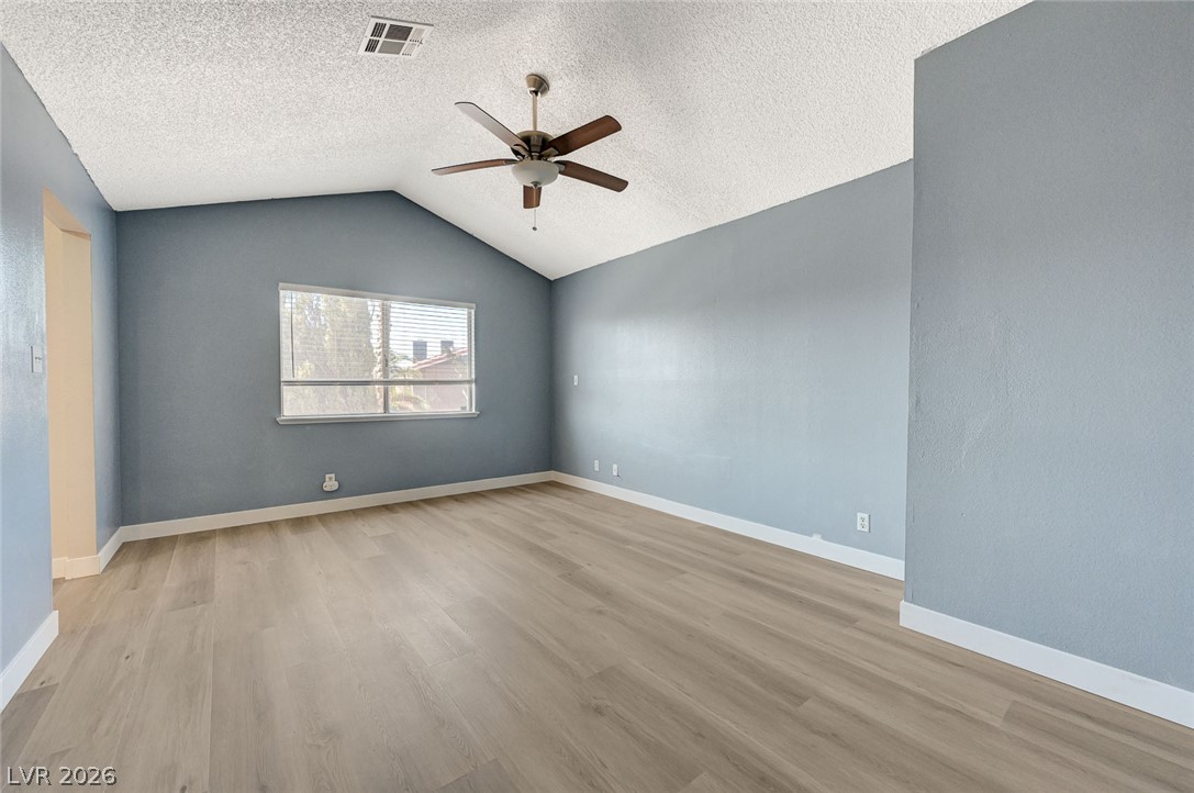 5872 Buhl Court Las Vegas NV 89103