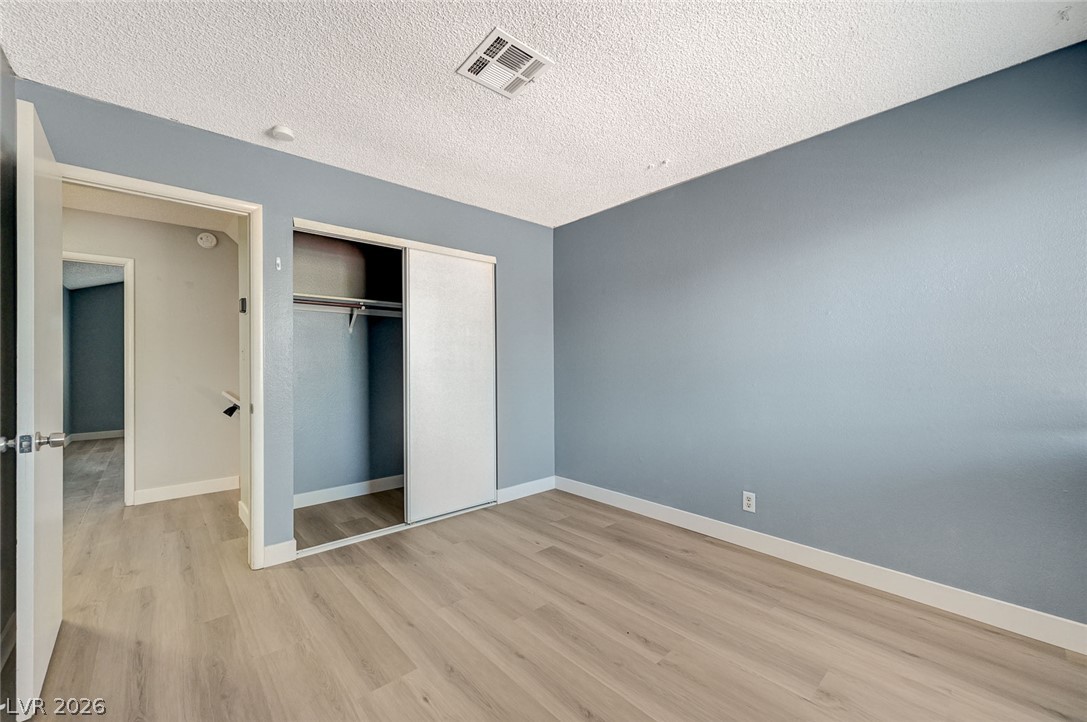 5872 Buhl Court Las Vegas NV 89103