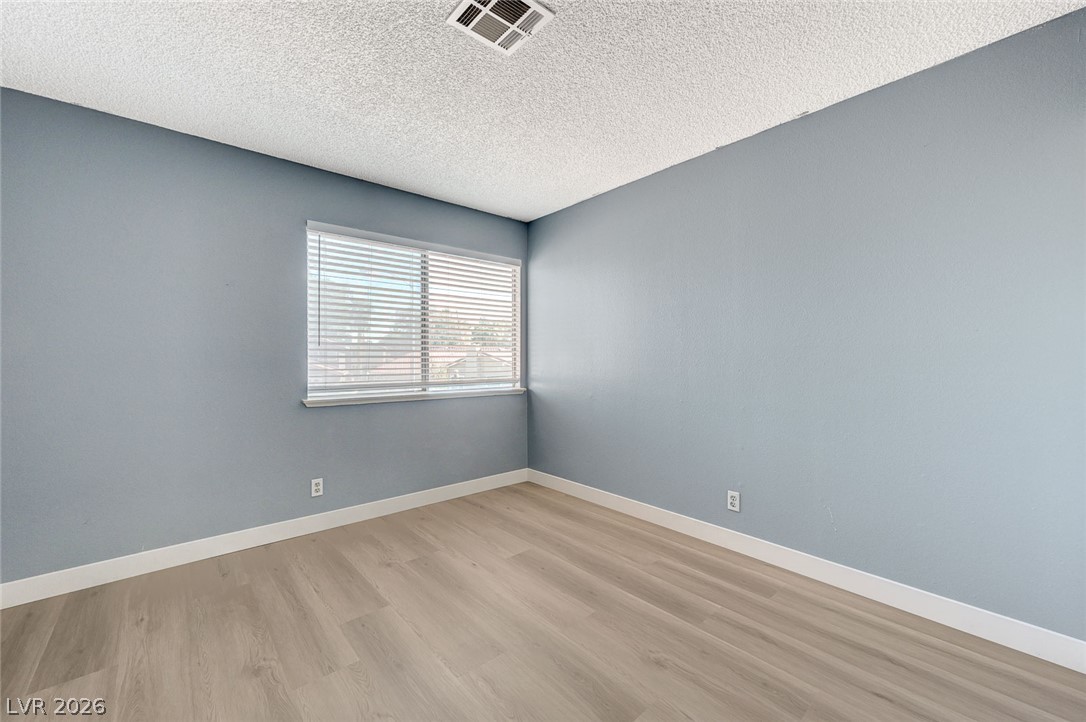 5872 Buhl Court Las Vegas NV 89103