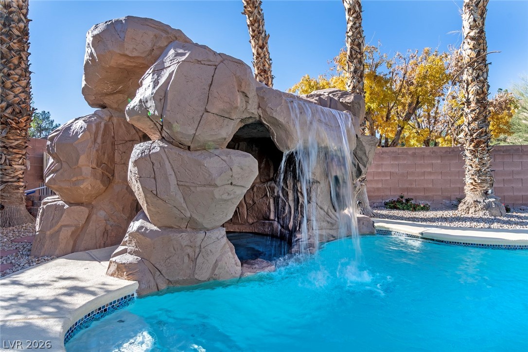 4883 Grey Mesa Street Las Vegas NV 89149