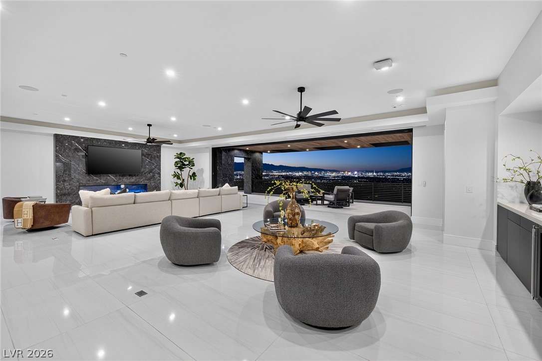 5 Sunset Strip Henderson NV 89012