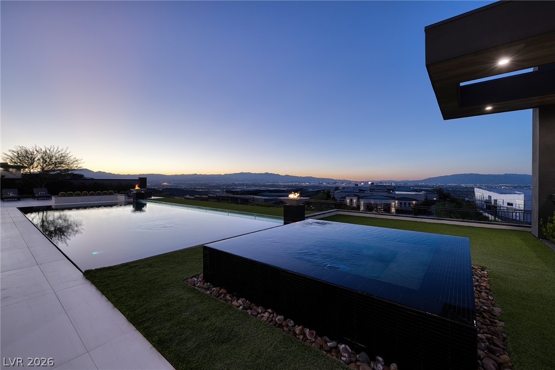 5 Sunset Strip Henderson NV 89012