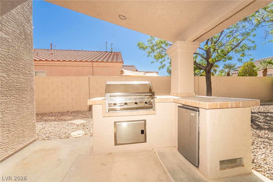 2019 Hobbyhorse Avenue Henderson NV 89012