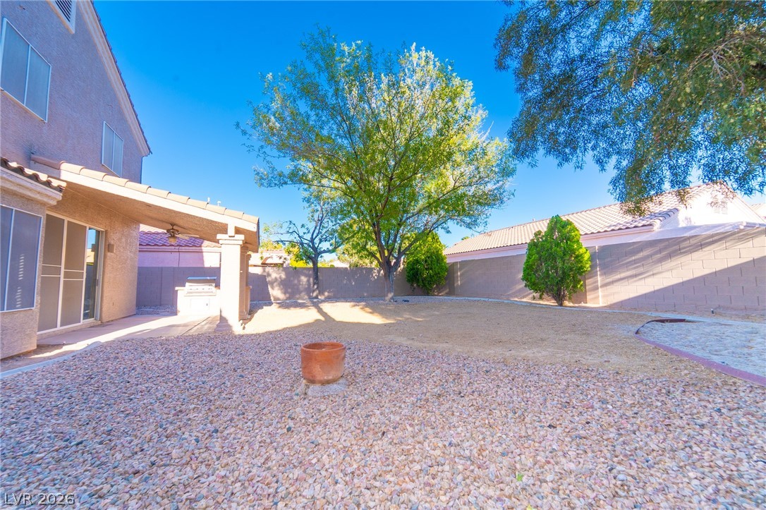 2019 Hobbyhorse Avenue Henderson NV 89012