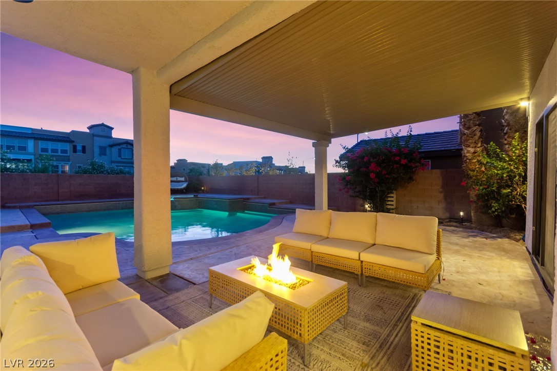 53 Evvie Court Henderson NV 89012