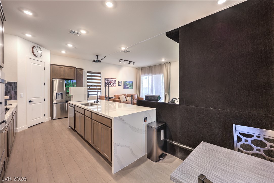 527 Preston Oak Lane Las Vegas NV 89138