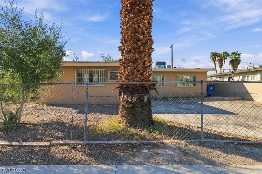 2521 Perliter Avenue North Las Vegas NV 89030