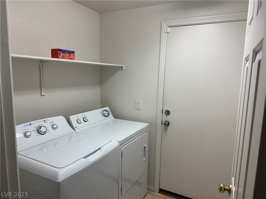 7956 Mohican Canyon Street Las Vegas NV 89113