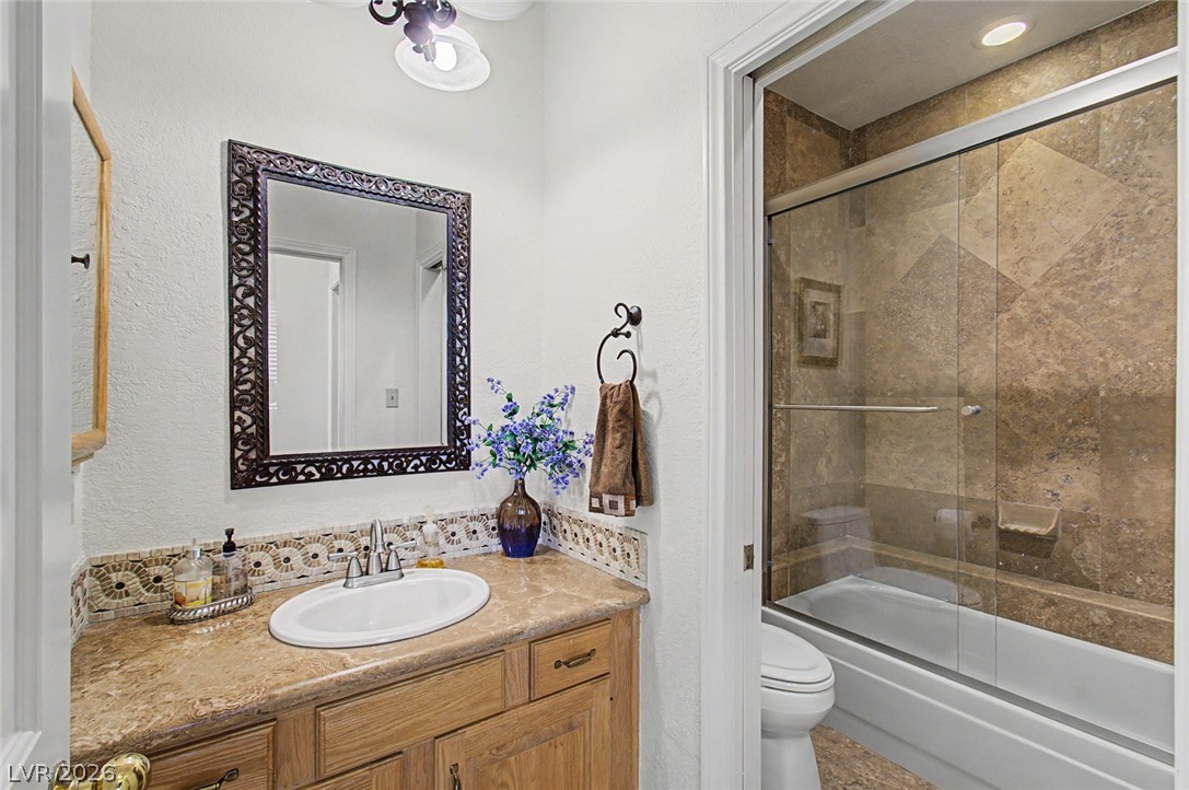 8131 Castle Pines Avenue Las Vegas NV 89113