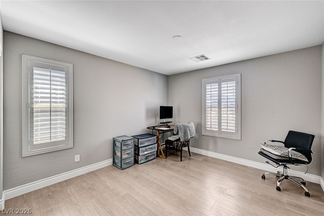 124 Nola Stream Court Las Vegas NV 89183