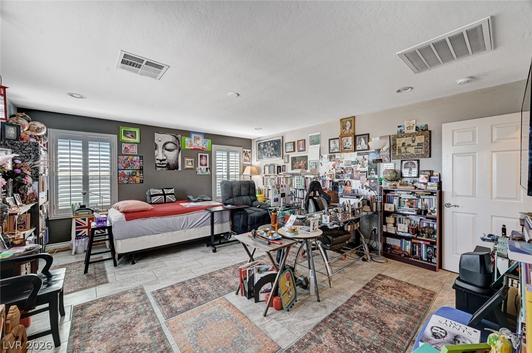 124 Nola Stream Court Las Vegas NV 89183