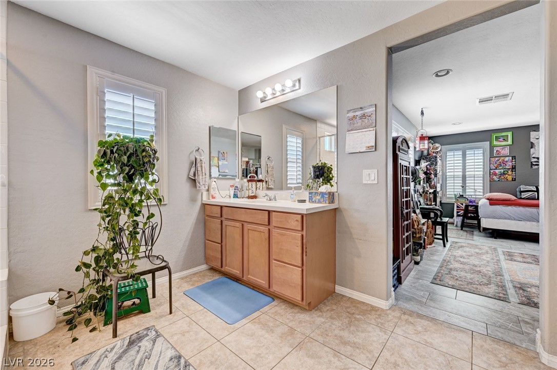 124 Nola Stream Court Las Vegas NV 89183
